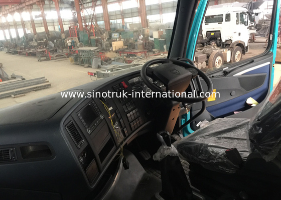 RHD SINOTRUK HOWO A7 Mining Tipper Truck DZZZ3257M3847N1 A7- P Cabin Long Life