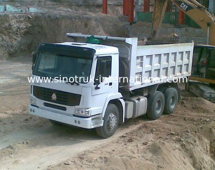 SINOTRUK HOWO รถดัมพ์ 6X4 336HP LHD 25-40tons 10-25CBM ZZ3257N3447A1