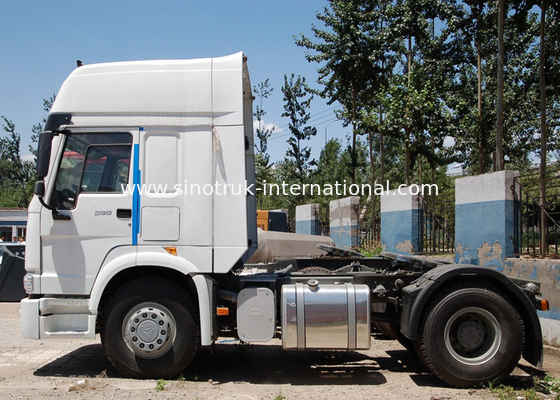 รถบรรทุกรถแทรกเตอร์ SINOTRUK HOWO LHD 4X2 Euro2 336HP ZZ4187N3511W
