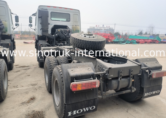 Sinotruk Howo Tractor Truck Rhd All Wheel Drive 6 × 6 เวชัย 400 แฮปพ์ ขาว