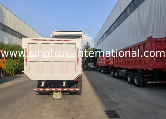 Sinotruk โฮโว ทิมเปอร์ ดัมป์ทรัค 400Hp 6 × 4 U Shape Tray กับอัตโนมัติ