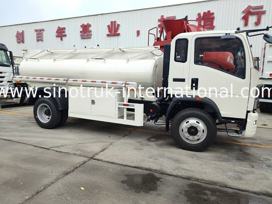 HOWO 4×2 รถบรรทุกเบา 5-6CBM LHD 160HP