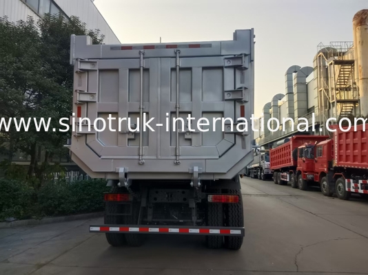 รถกระบะ SINOTRUK HOWO 400HP 12 ล้อ LHD 40 ตัน 30CBM ZZ3317V3567B1