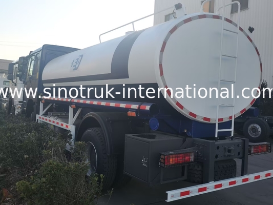 HOWO SINOTRUK รถบรรทุกถังน้ํา 300HP