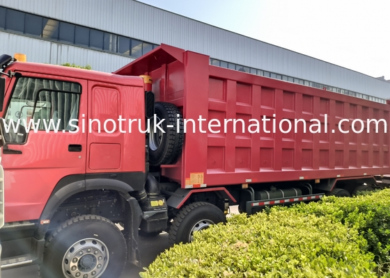ประเภทการยกด้านหน้า รถขนส่งภาระหนัก 25000kg น้ําหนักรถยนต์โดยรวม สําหรับการขนส่งภาระหนัก