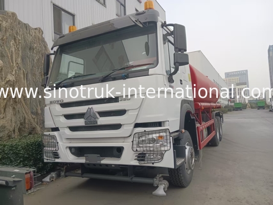 HOWO SINOTRUK รถบรรทุกถังน้ํา 380HP ด้วยฟังก์ชันระบายความดันสูง 6 × 4