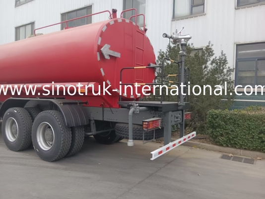 HOWO SINOTRUK รถบรรทุกถังน้ํา 380HP ด้วยฟังก์ชันระบายความดันสูง 6 × 4