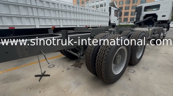 รถบรรทุกสินค้า Sinotruk HOWO 8X4 400 แรงม้า 12 ล้อ หัวเก๋งหน้าผี
