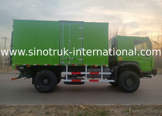 SINOTRUK รถบรรทุกหนักแบบ 4X4 LHD ขนาดจูง 5000*2300*2300 มิลลิเมตร ถังสินค้า และความจุของแกนหลัง 16 ตัน สําหรับการขนสินค้าหนัก