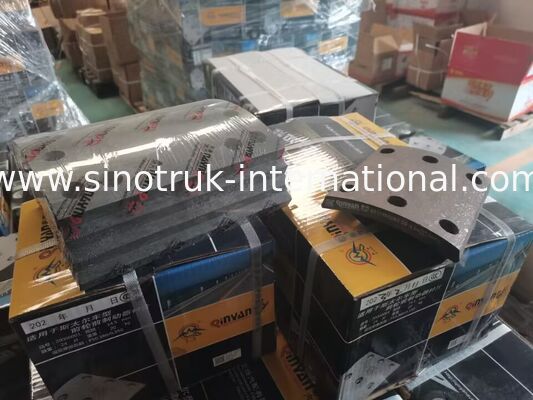 ผ้าเบรก SINOTRUK HOWO สีดำ สำหรับรถบรรทุกและรถพ่วง WG9231342069