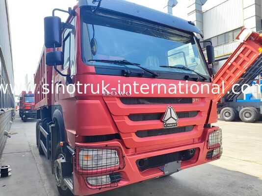 รถบรรทุกหนักสีแดง 6 * 4 รถกระบะ 20 เมตรคิวบิก 371HP เครื่องยนต์ 40-50 ตัน