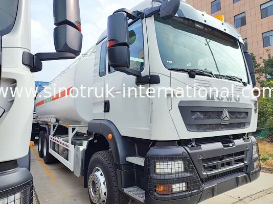 ขาว HOWO TX 6 × 4 รถบรรทุกน้ํามัน 336HP 25CBM ถังน้ํามัน, ผลงานการขนส่งที่มั่นคง