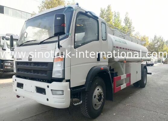 HOWO 10CBM 4×2 ทันเกอร์น้ํามัน
