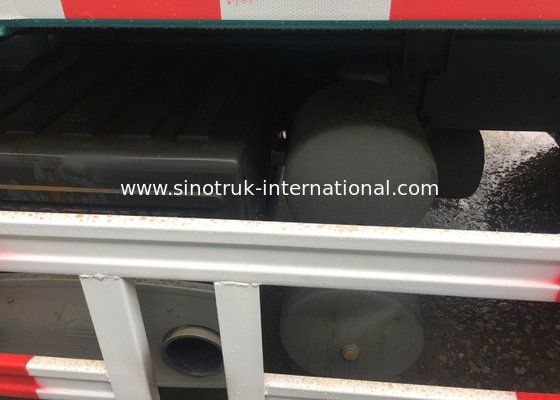 30-40 ตัน RHD 10 ล้อดั๊มพ์รถบรรทุกการถ่ายโอน SINOTRUK HOWO A7 สำหรับการก่อสร้าง