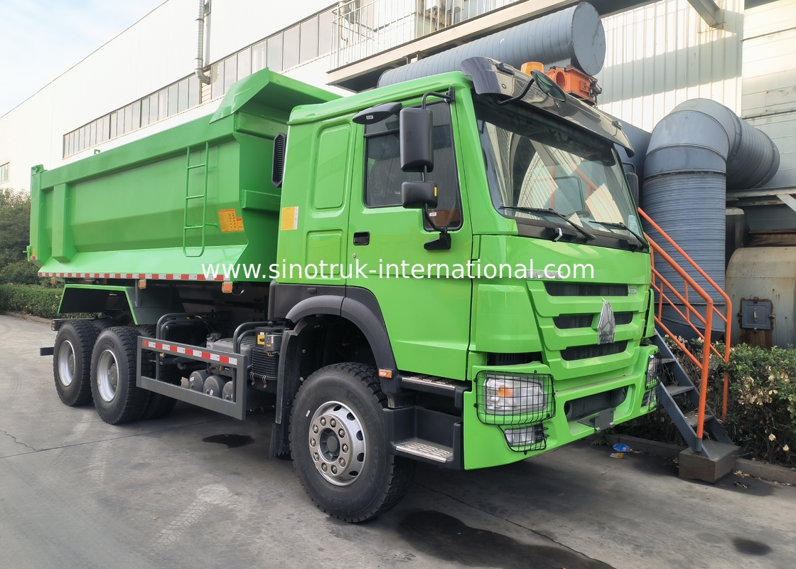 Sinotruk Howo หมุนรถบรรทุก 380Hp 6 × 4 U Shape Cargo Body สีเขียว