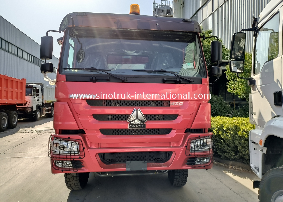 ประเภทการยกด้านหน้า รถขนส่งภาระหนัก 25000kg น้ําหนักรถยนต์โดยรวม สําหรับการขนส่งภาระหนัก