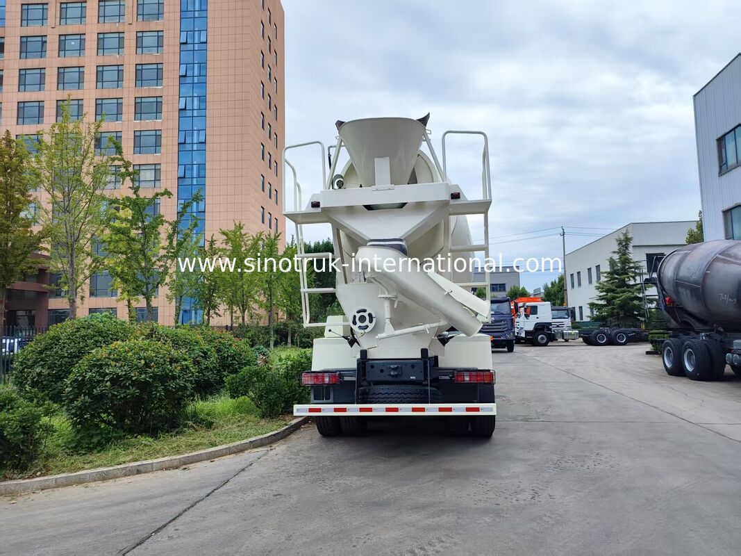 งานหนัก HOWO 8x4 16m3 เครื่องผสมคอนกรีต รถบรรทุก 371HP เครื่องยนต์ PMP เครื่องลดความเร็วสําหรับการก่อสร้าง