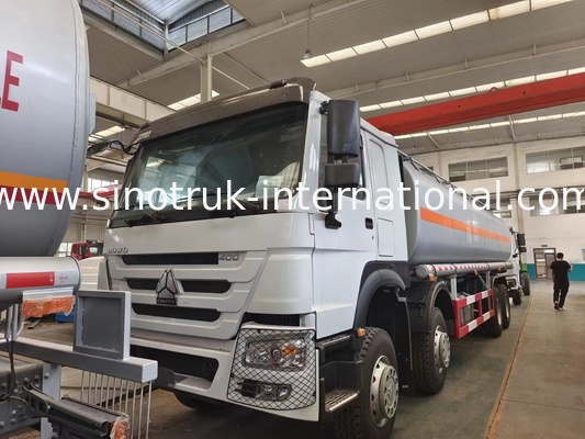 รถบรรทุกถังน้ำมันประสิทธิภาพสูง 8X4 LHD Euro2 400HP 31000KG