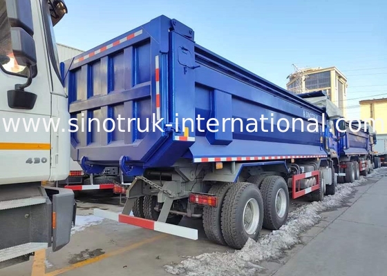 RHD 8×4 12ล้อ ZZ3317V3847B1R แรงม้าสูง การบริโภคเชื้อเพลิงต่ํา 380HP รถกระบะ HOWO สีฟ้า