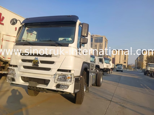 SINOTRUK HOWO รถบรรทุกสินค้า 16-20 ตัน 4X2 LHD 300HP