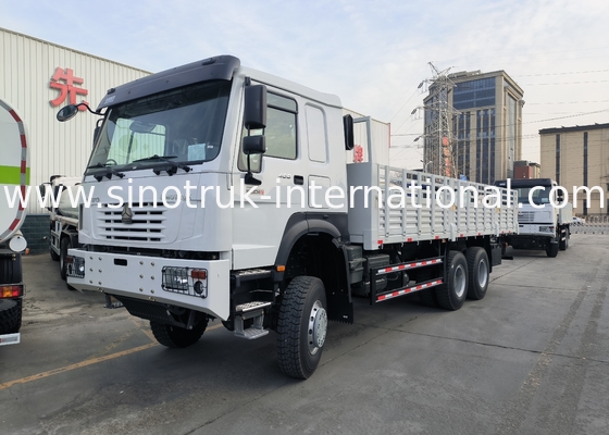 Sinotruk Howo รถบรรทุกสินค้าใหม่ 6 × 6 All Wheel Drive Lhd 10 Wheels Long Cargo Box