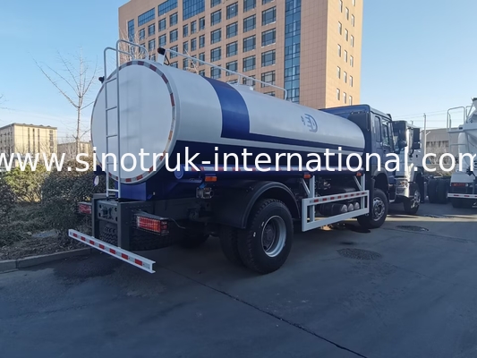 HOWO SINOTRUK รถบรรทุกถังน้ํา 300HP