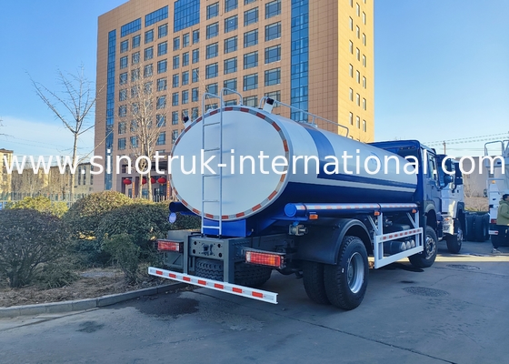 SINOTRUK HOWO 4x2 300HP แชสซี่สีน้ําเงิน 10m3 กระถางน้ํา