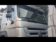 รถกระบะ SINOTRUK HOWO 400HP 12 ล้อ LHD 40 ตัน 30CBM ZZ3317V3567B1