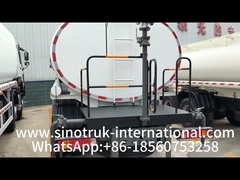 4650 1350 มิลลิเมตรรถบรรทุกถังน้ําระยะล้อด้วย VGD95 การทํางานและความจุของแกนหน้า